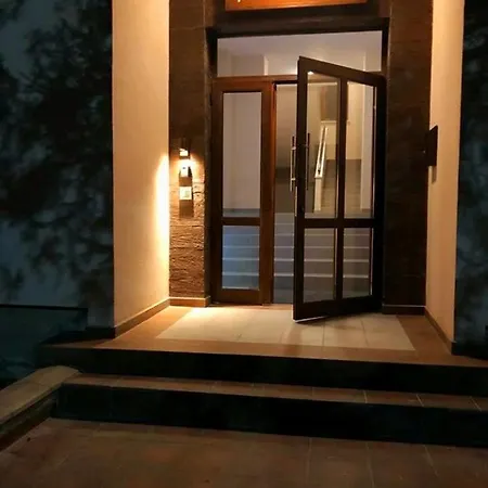 мити Apartamento *