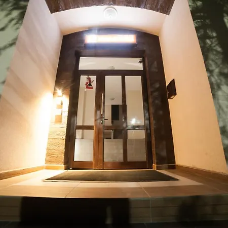 Apartament мити